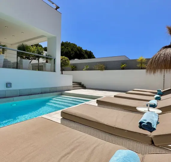 Detached villa R4316599