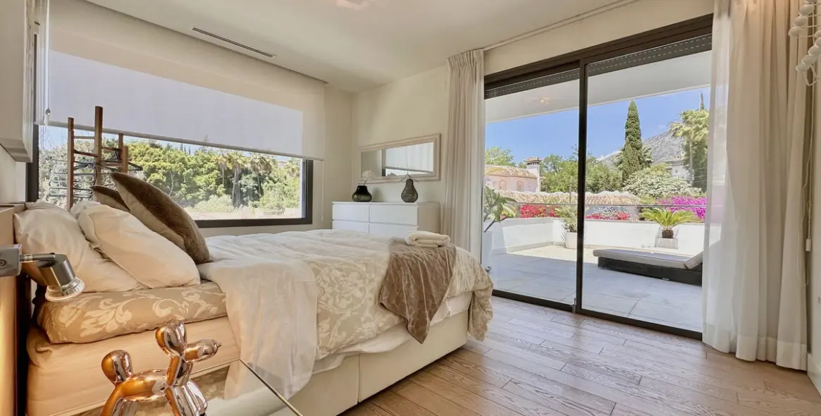 Продажа  отдельно стоящей виллы в Nagüeles 24