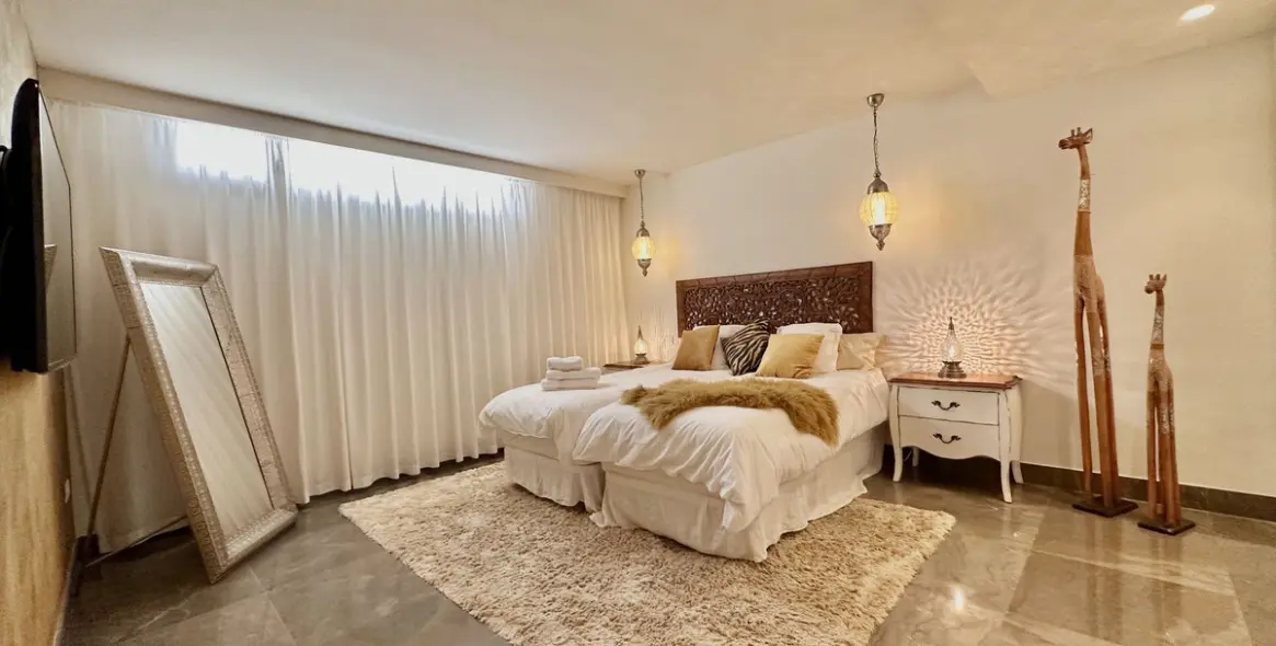 Продажа  отдельно стоящей виллы в Nagüeles 34