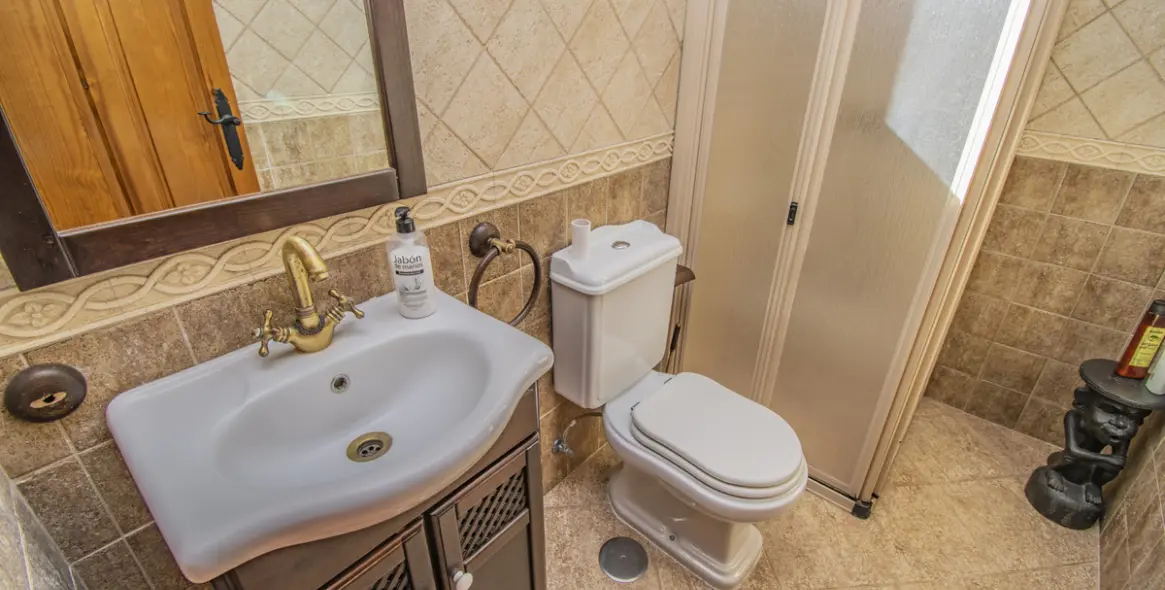 Продажа  отдельно стоящей виллы в Estepona 43