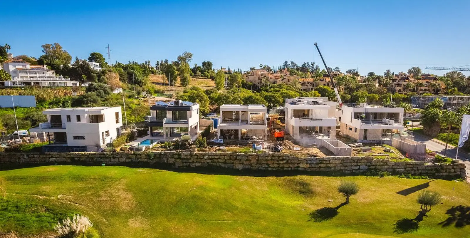 Venta de villa independiente en New Golden Mile 1