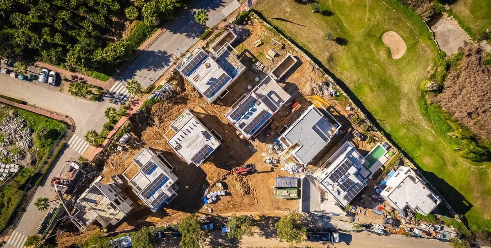Venta de villa independiente en New Golden Mile 12