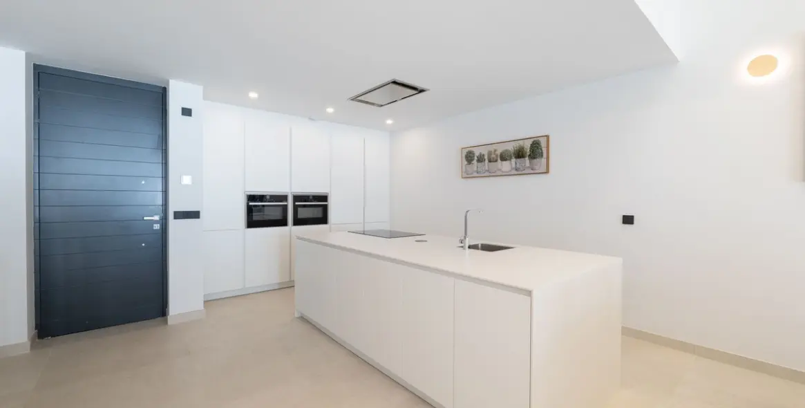 Продажа таунхауса в Estepona 9