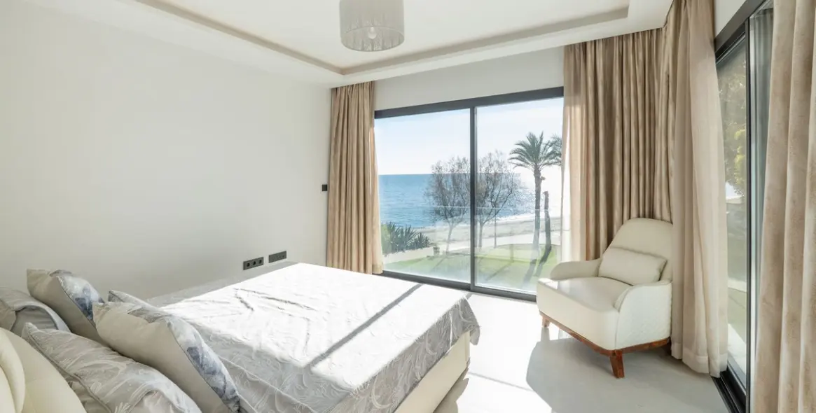 Venta de adosado en Estepona 38