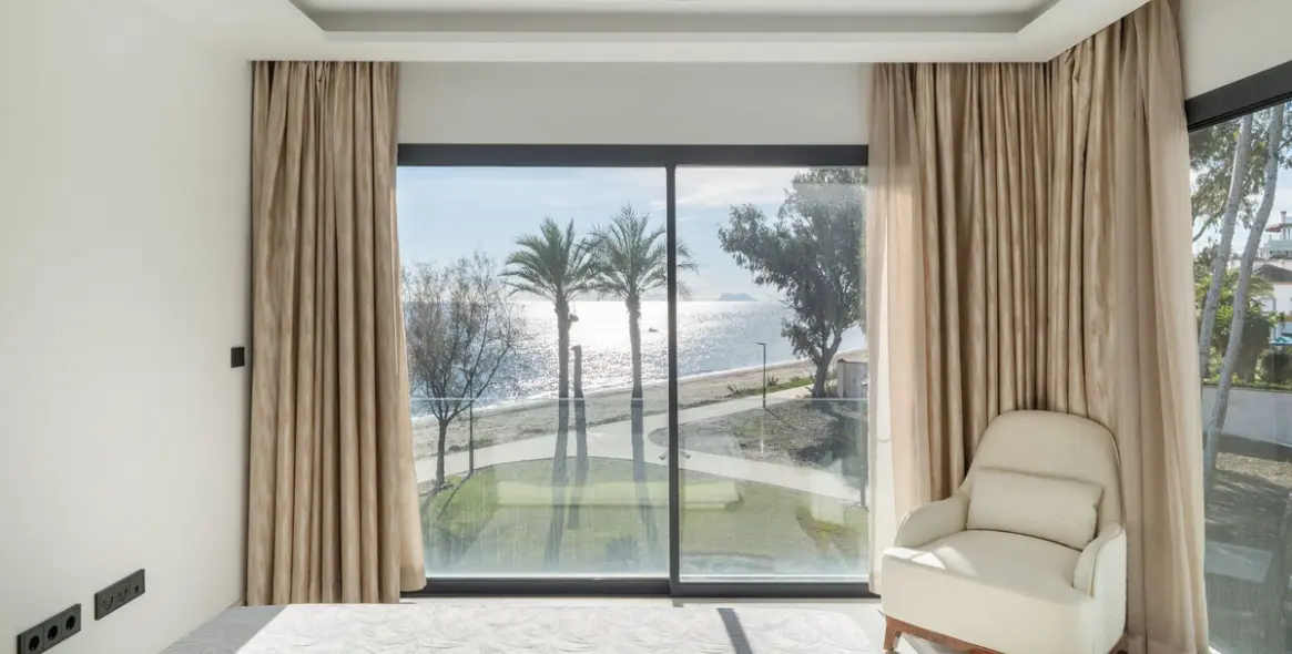 Venta de adosado en Estepona 39