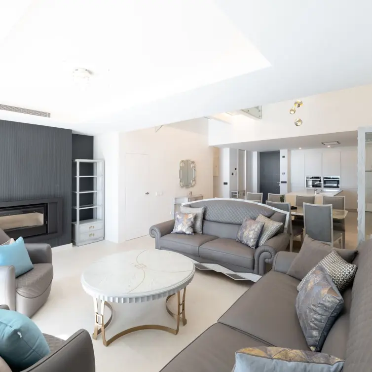 Sale of townhouse in Estepona