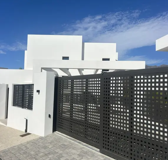 Villa independiente R4850854