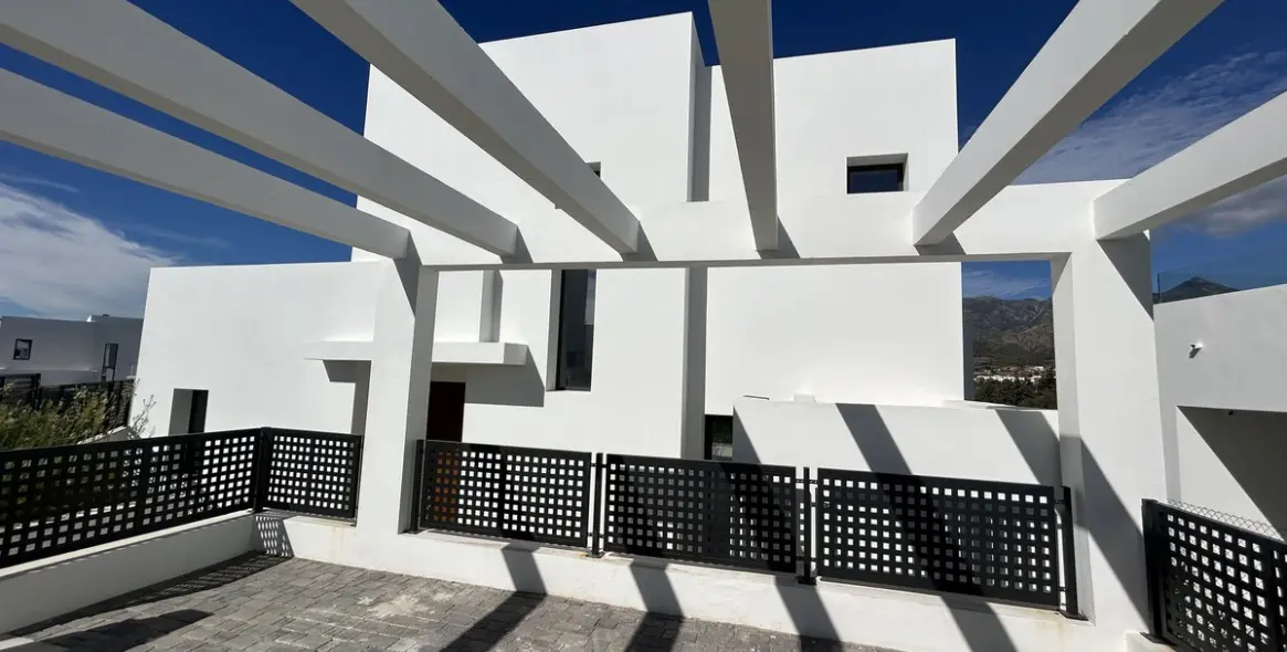 Venta de villa independiente en Marbella East (distrito Río Real) 7