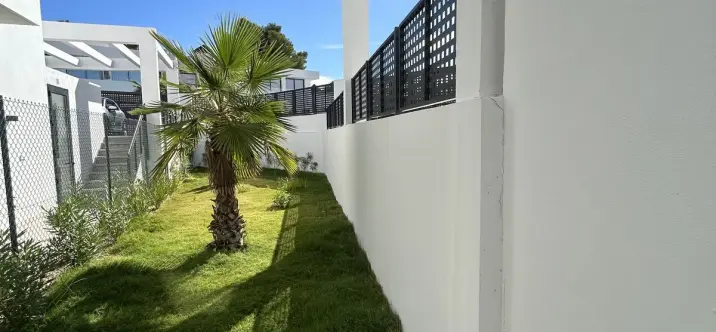 Venta de villa independiente en Río Real 4