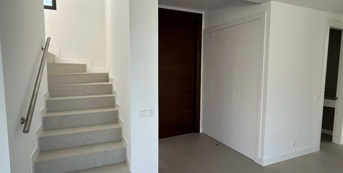 Venta de villa independiente en Río Real 15