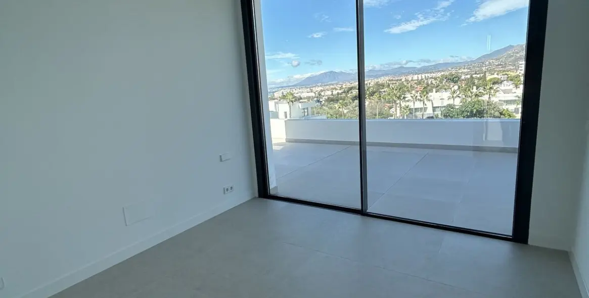 Venta de villa independiente en Río Real 17
