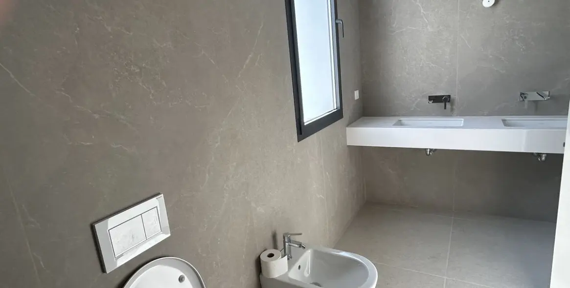 Venta de villa independiente en Río Real 18