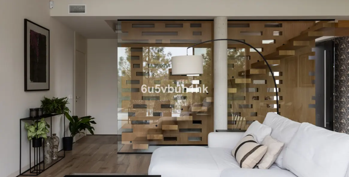 Продажа  отдельно стоящей виллы в Malaga (район Teatinos) 6