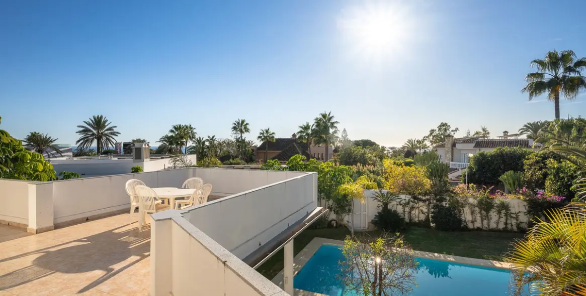 Venta de villa independiente en Marbesa 20