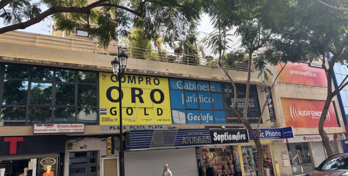 Продажа коммерческого помещения в Fuengirola 2