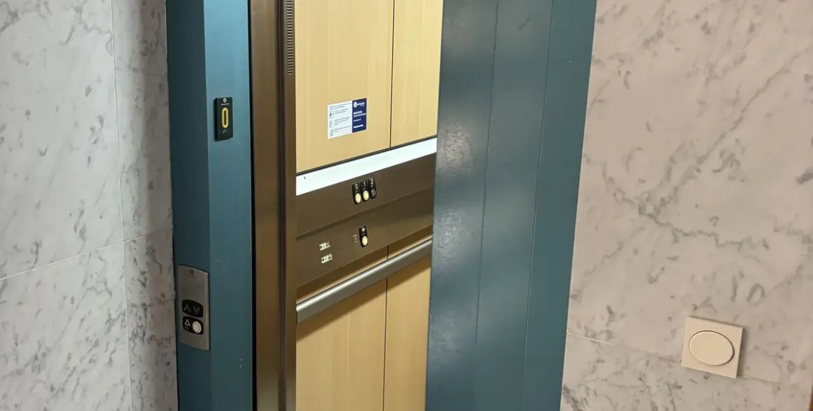 Продажа коммерческого помещения в Fuengirola 12