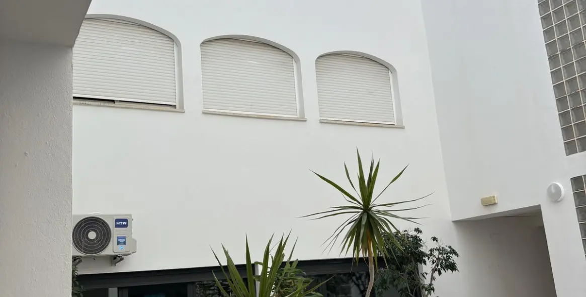 Продажа коммерческого помещения в Fuengirola 17