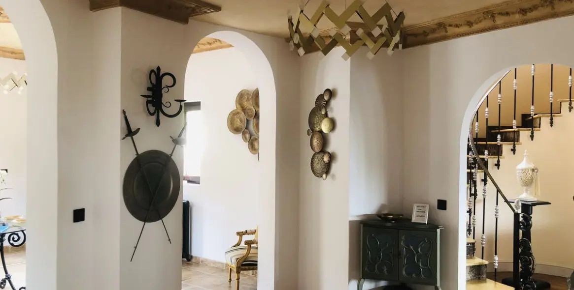 Продажа  отдельно стоящей виллы в Benalmadena 4