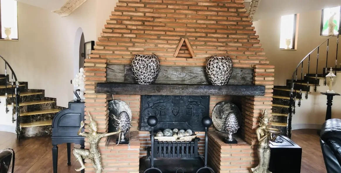 Продажа  отдельно стоящей виллы в Benalmadena 6