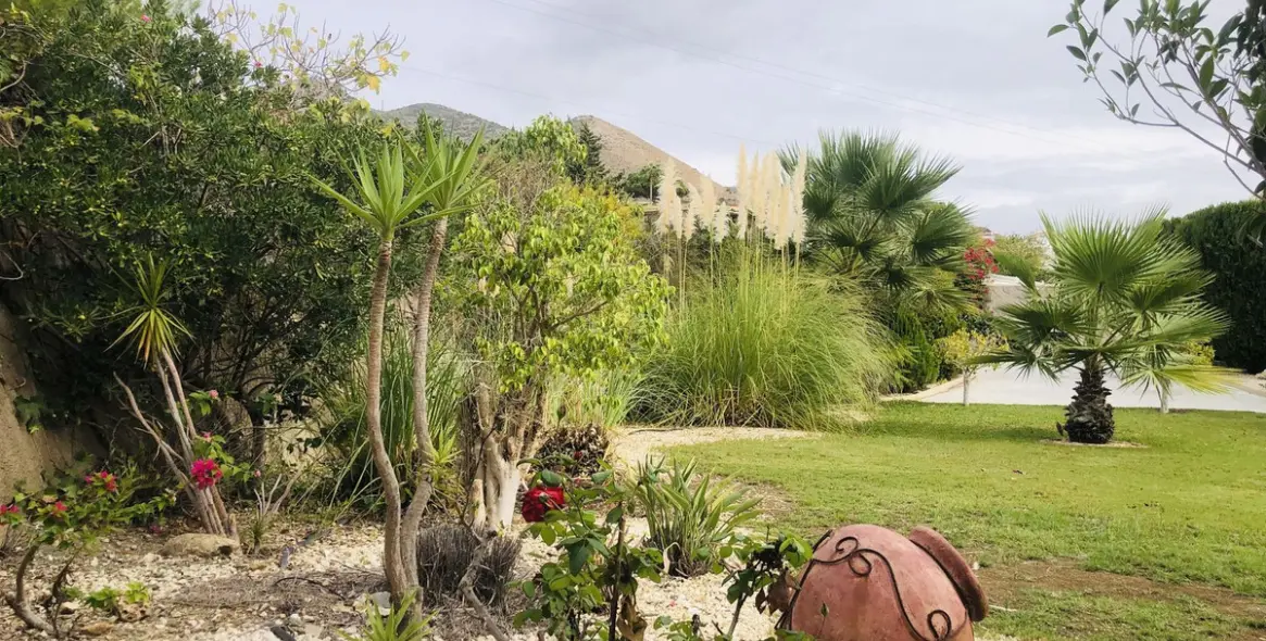 Продажа  отдельно стоящей виллы в Benalmadena 18