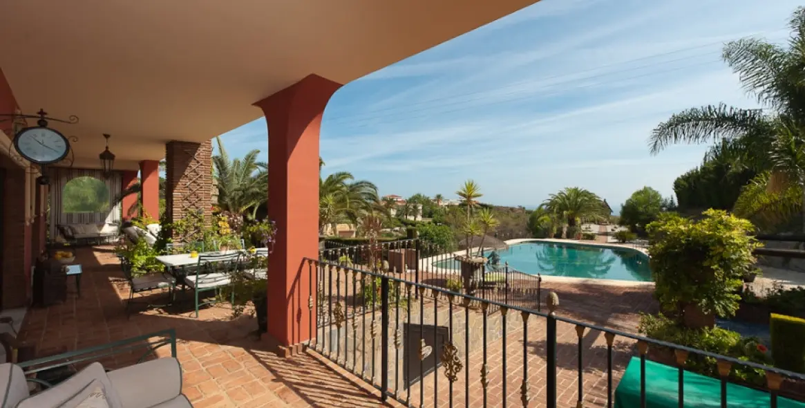 Продажа  отдельно стоящей виллы в Benalmadena 20