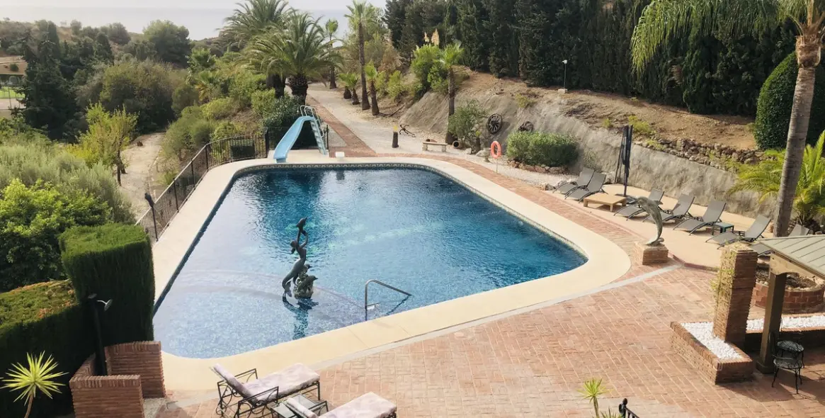 Продажа  отдельно стоящей виллы в Benalmadena 23