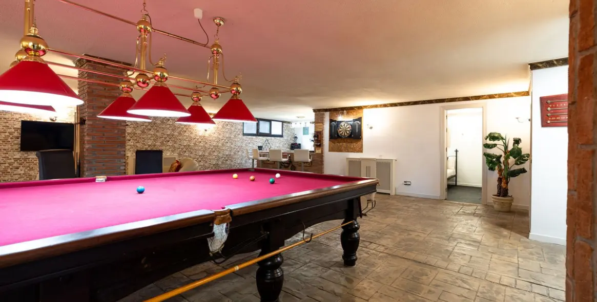 Продажа  отдельно стоящей виллы в Benalmadena Costa 36