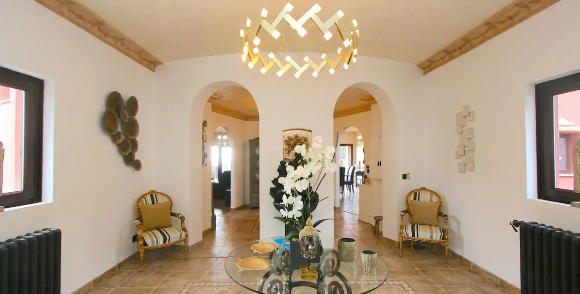 Продажа  отдельно стоящей виллы в Benalmadena Costa 52