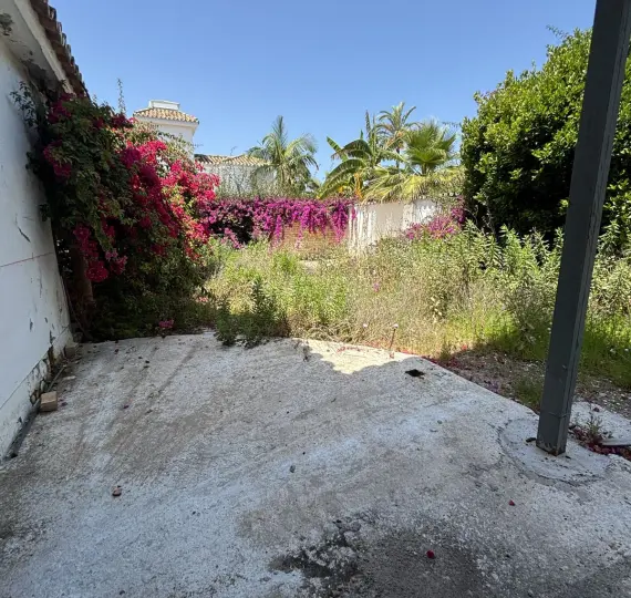 Venta de villa independiente en New Golden Mile