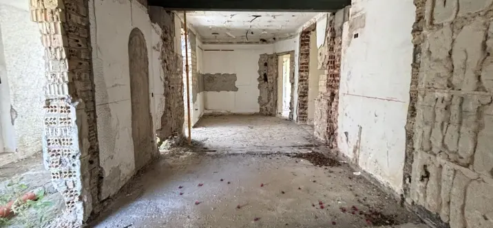 Venta de villa independiente en New Golden Mile 4