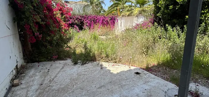 Venta de villa independiente en New Golden Mile 1