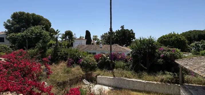 Venta de villa independiente en New Golden Mile 2