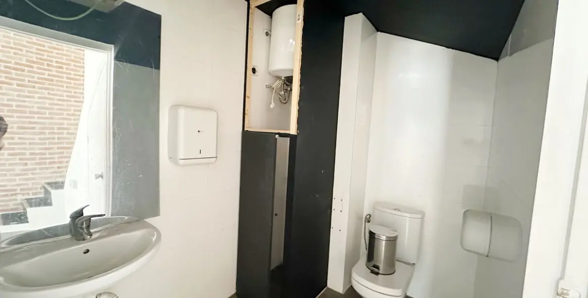 Продажа коммерческого помещения в Puerto Banús 20