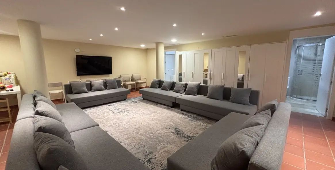 Sale of detached villa in Selwo 19