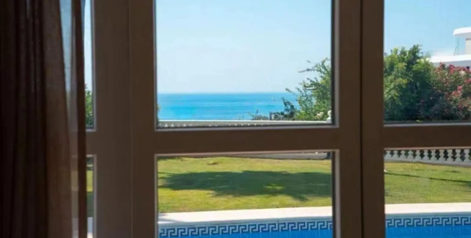 Venta de villa independiente en Selwo 3