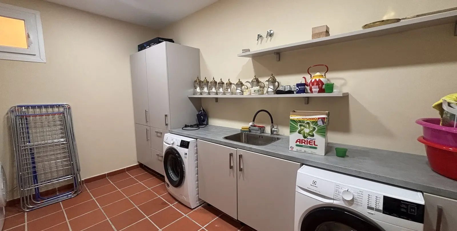 Venta de villa independiente en Selwo 26