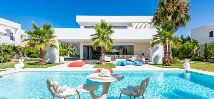 Sale of detached villa in La Cala Golf 0