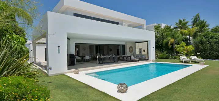 Sale of detached villa in La Cala Golf 1