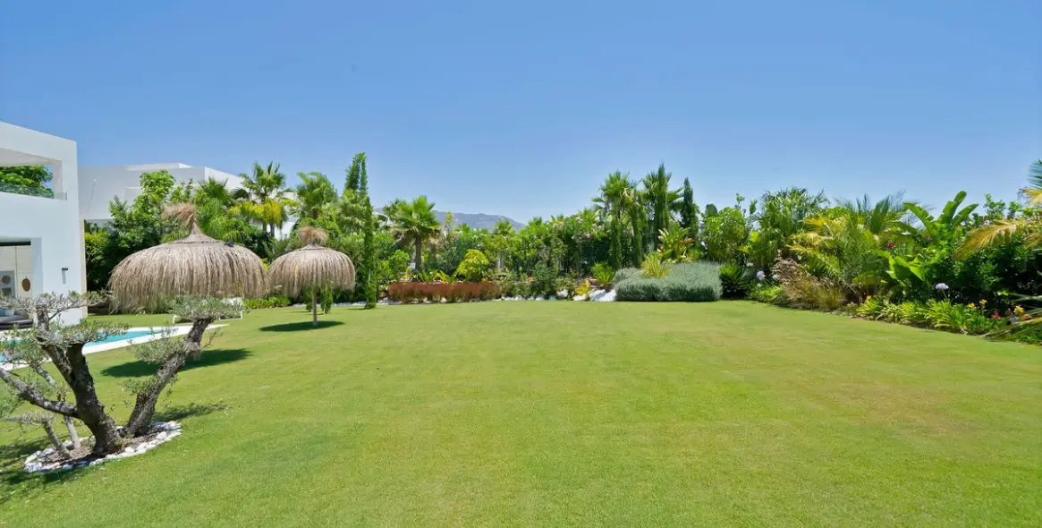 Venta de villa independiente en La Cala Golf 83