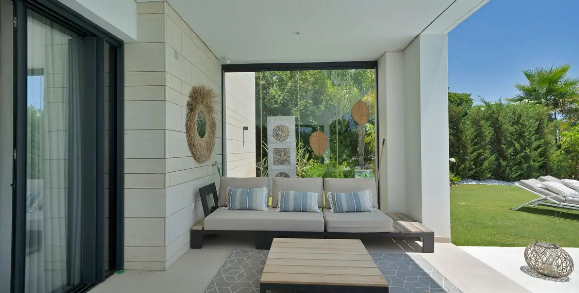 Venta de villa independiente en La Cala Golf 11