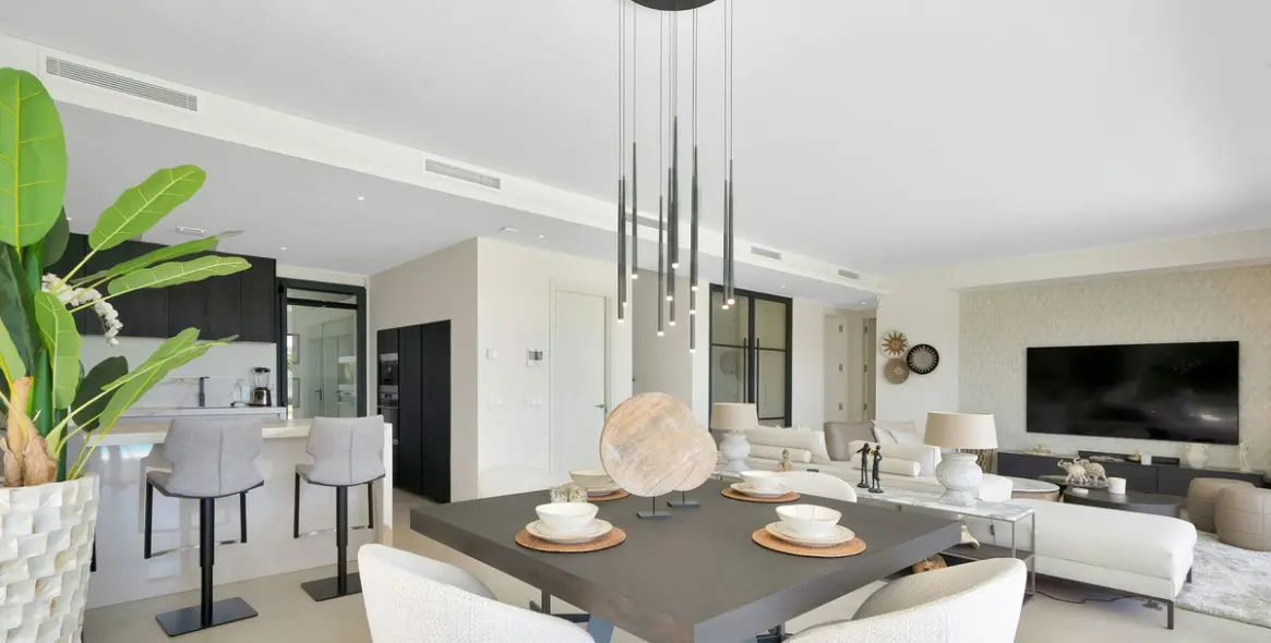Venta de villa independiente en La Cala Golf 36