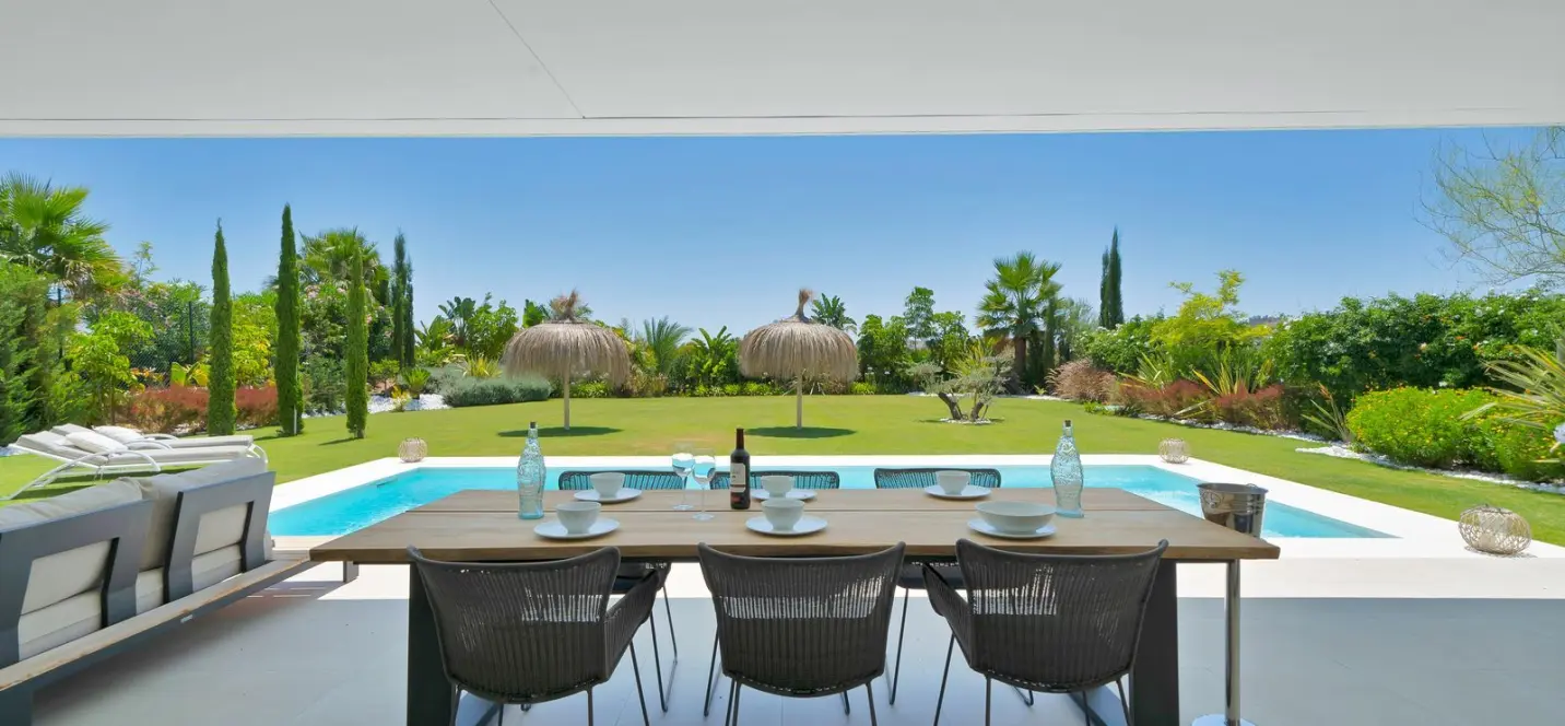 Sale of detached villa in La Cala Golf 2