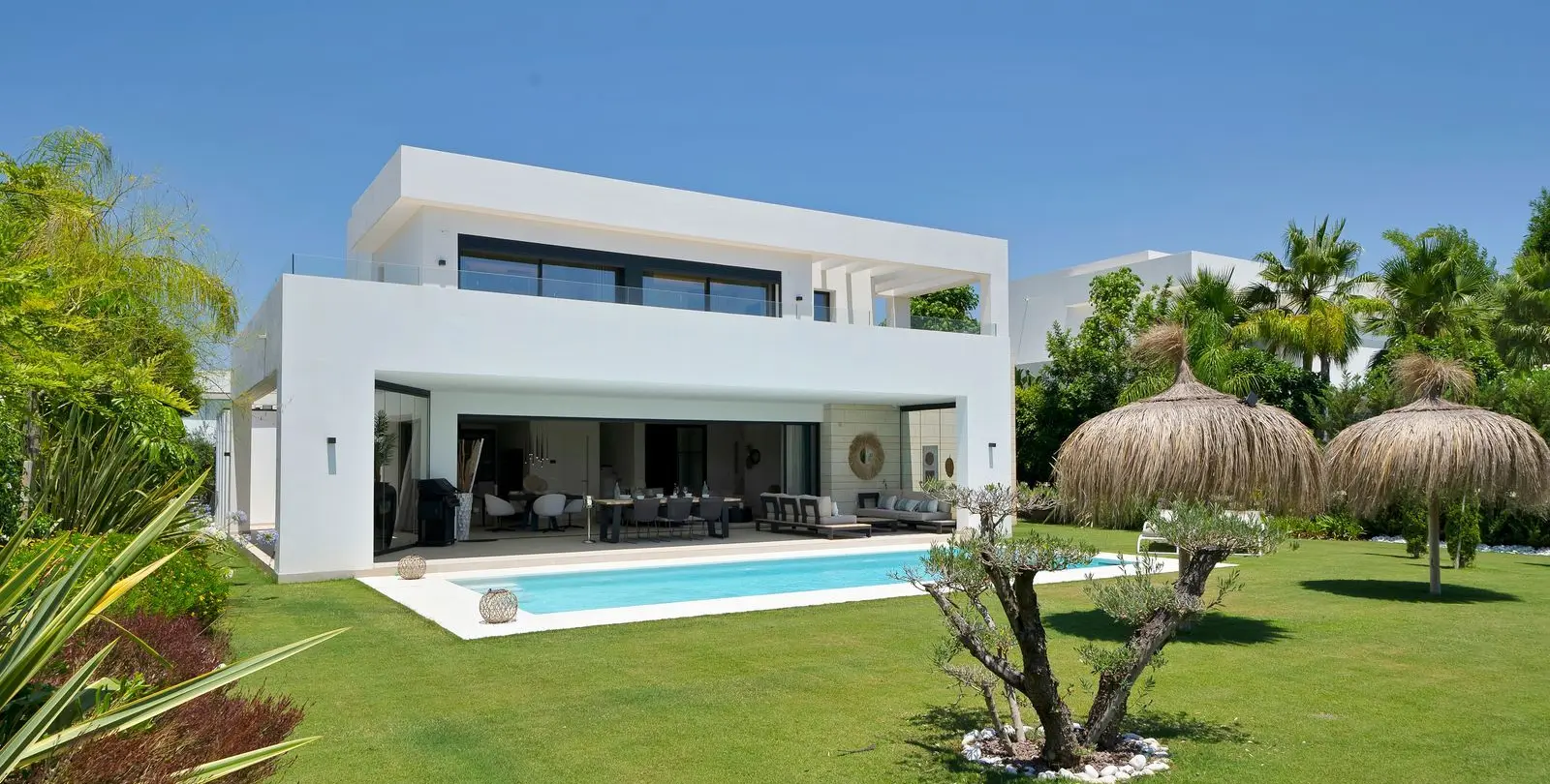 Sale of detached villa in La Cala Golf 7