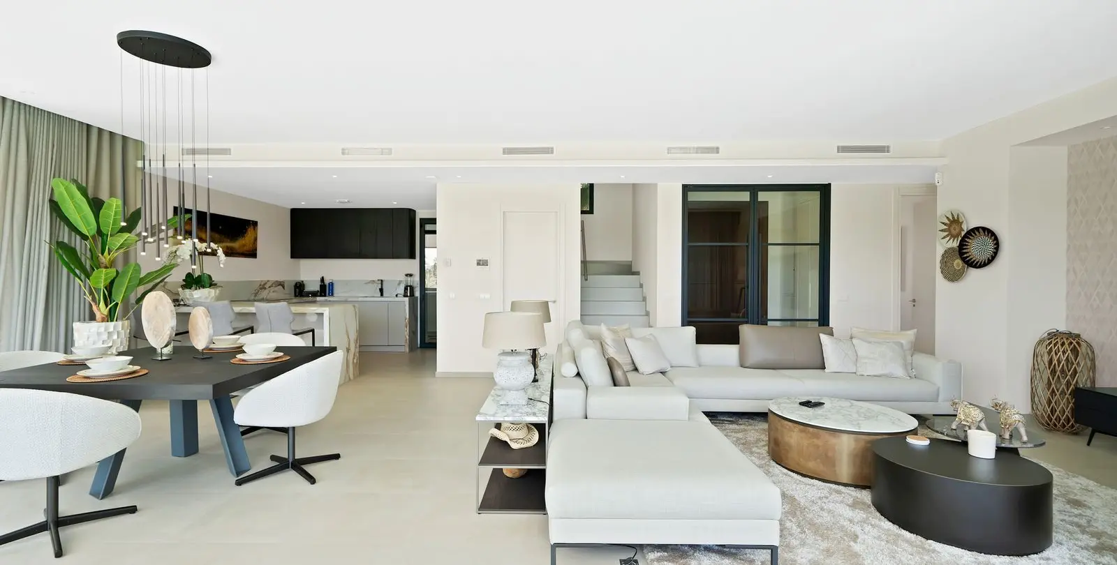 Sale of detached villa in La Cala Golf 32