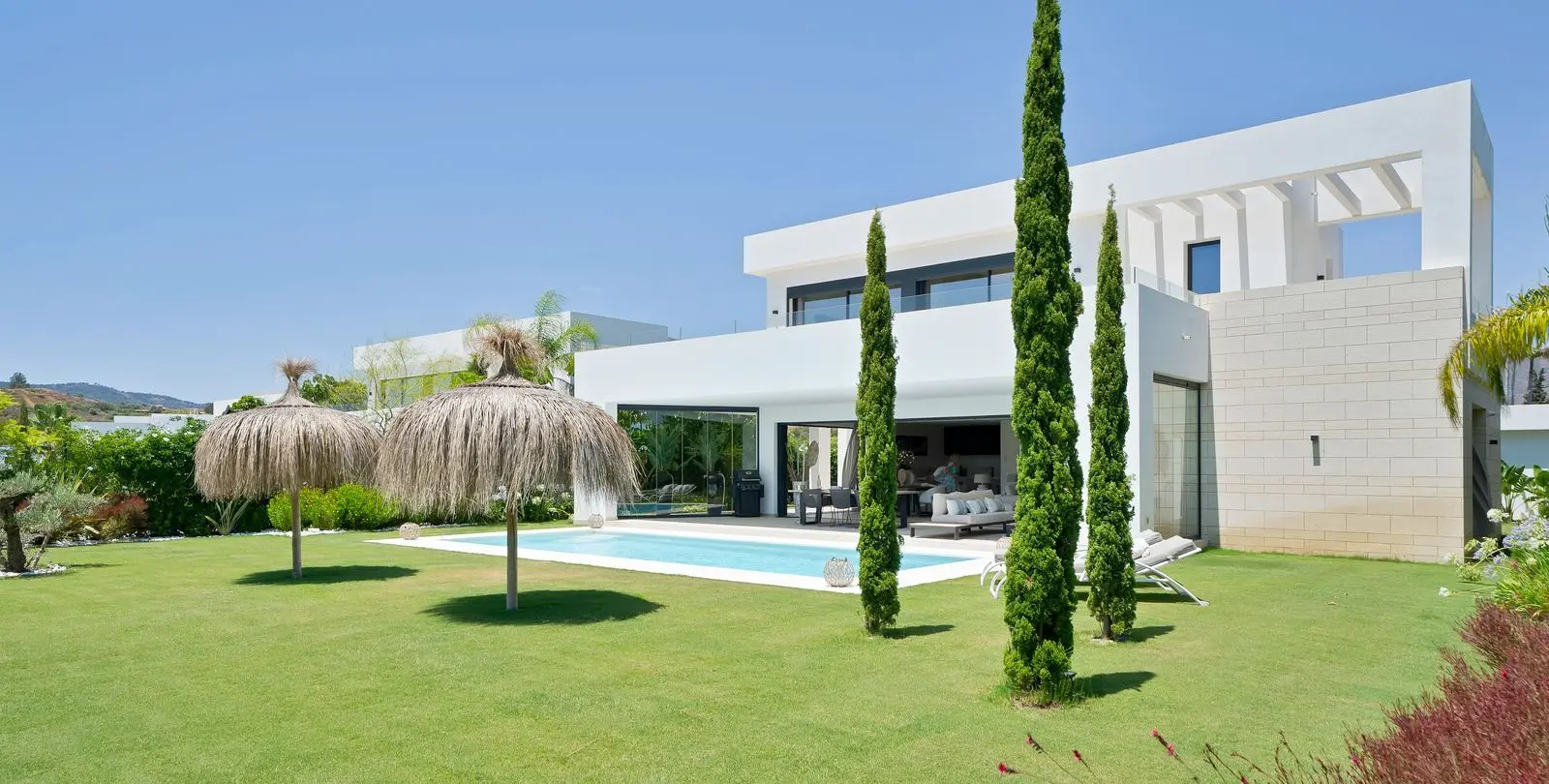 Sale of detached villa in La Cala Golf 114