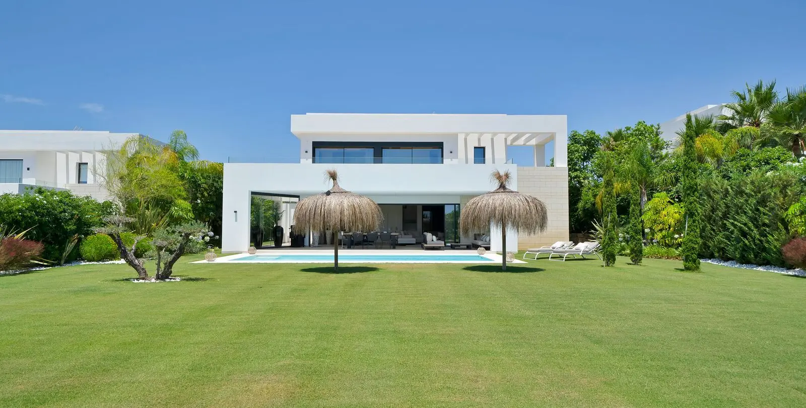 Sale of detached villa in La Cala Golf 117