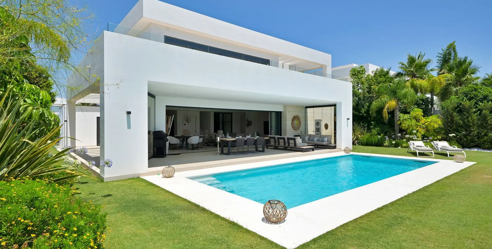 Sale of detached villa in La Cala Golf 123