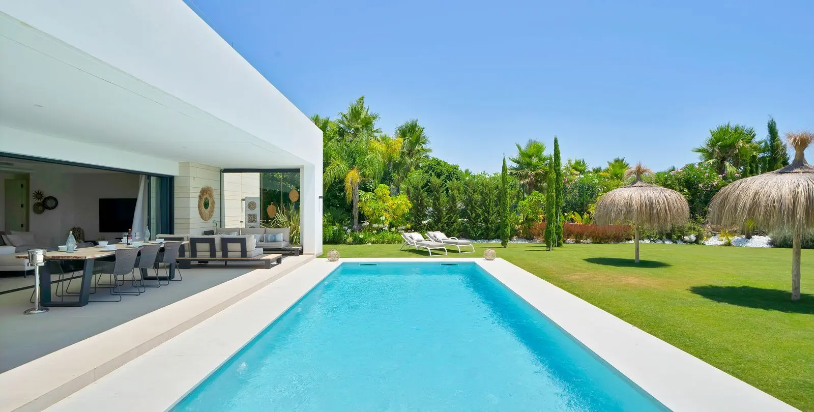 Sale of detached villa in La Cala Golf 125