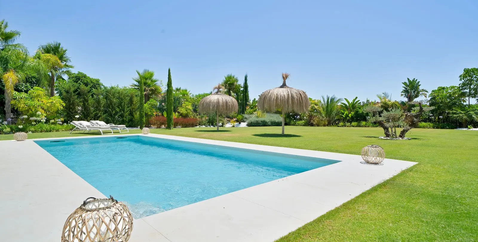 Sale of detached villa in La Cala Golf 128