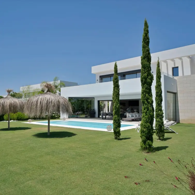 Venta de villa independiente en La Cala Golf